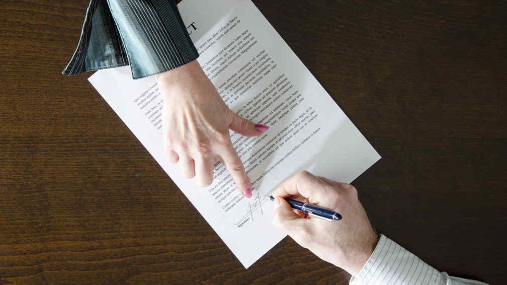 CONTRATO DE CESION DE DERECHOS LITIGIOSOS CONTRATO DE CESION DE DERECHOS LITIGIOSOS